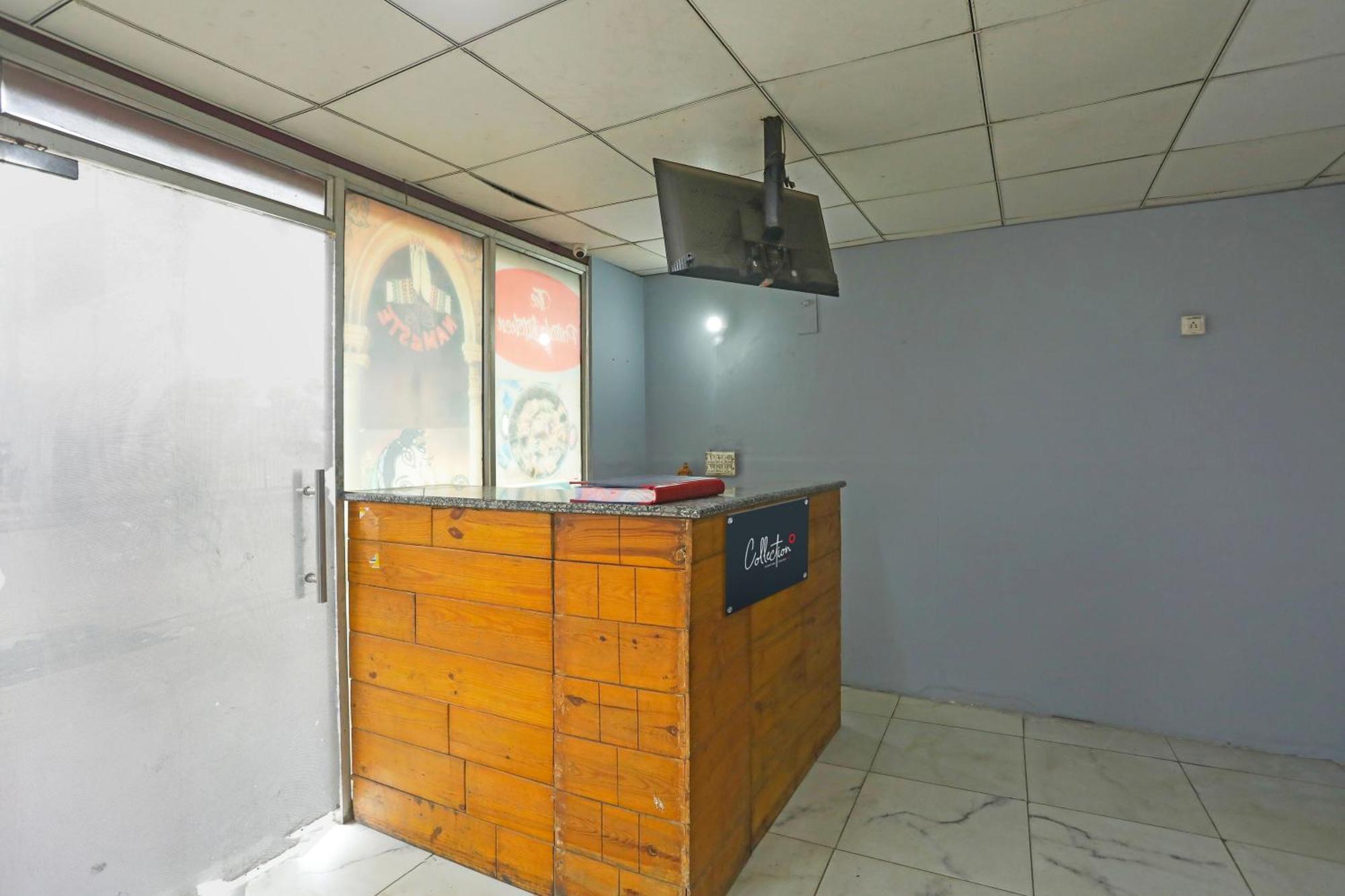 Collection O Harsh Hotel & Restaurant Bhiwadi Bagian luar foto